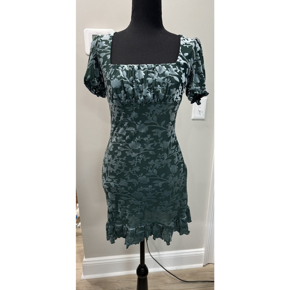 Coquette Babydoll Mini Dress Velvet Green Floral Mini Ruffles Forever 21 Small - Picture 2 of 8